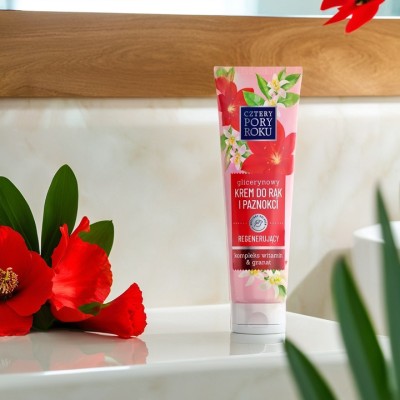 Cztery Pory Roku Kompleks Witamin & Granat regenerujący krem do rąk i paznokci 130ml