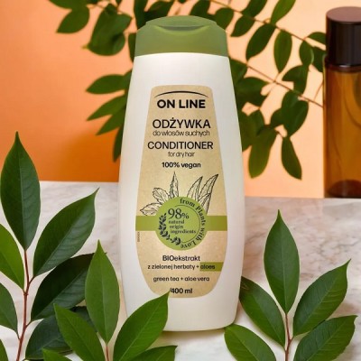 On Line From Plants With Love aloes i zielona herbata odżywka do włosów suchych 400ml
