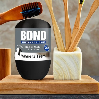 Bond Winners Team dezodorant roll-on dla mężczyzn 50ml