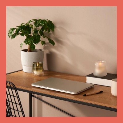 Bolsius Cleanlight Biały świecznik z bezzapachową wkładką