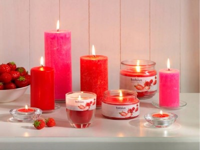 Bolsius Czerwona świeca pieńkowa 120/58