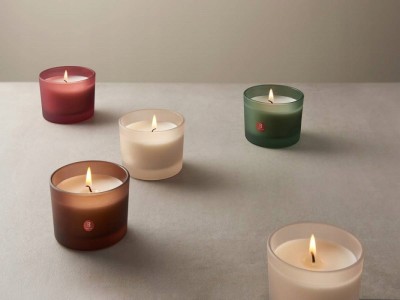 Bolsius True Joy Botanic Freshness świeca zapachowa w szkle 66/83 z korkowym wieczkiem