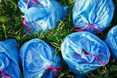 Sipeko worki na śmieci z taśmą ściągającą niebieskie 25mic / 50x60cm / 35 litrów / 15 sztuk