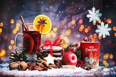 Bispol Aura sn72s-25 WESOŁE ŚWIĘTA świeca zapachowa w prostym szkle z wzorem - 22h